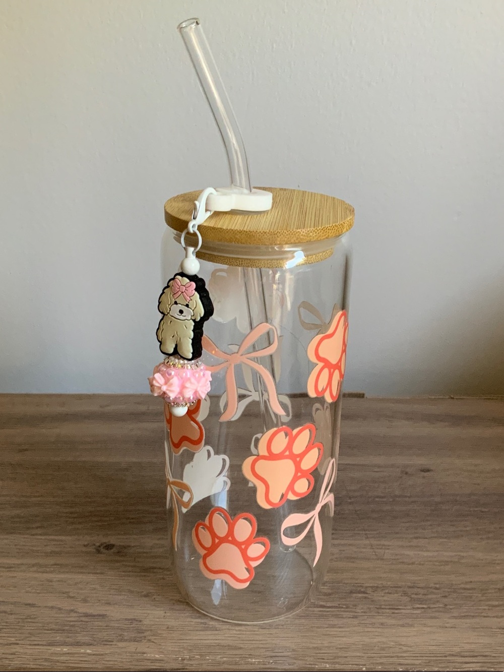 Paws and coquettes glass tumbler with bamboo lid